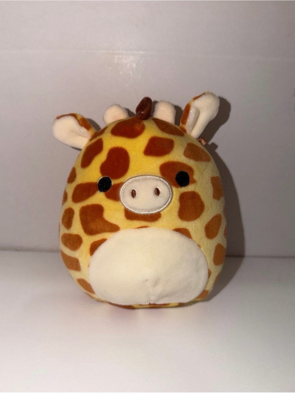 Gary the Giraffe 5” Squishmallow NWOT